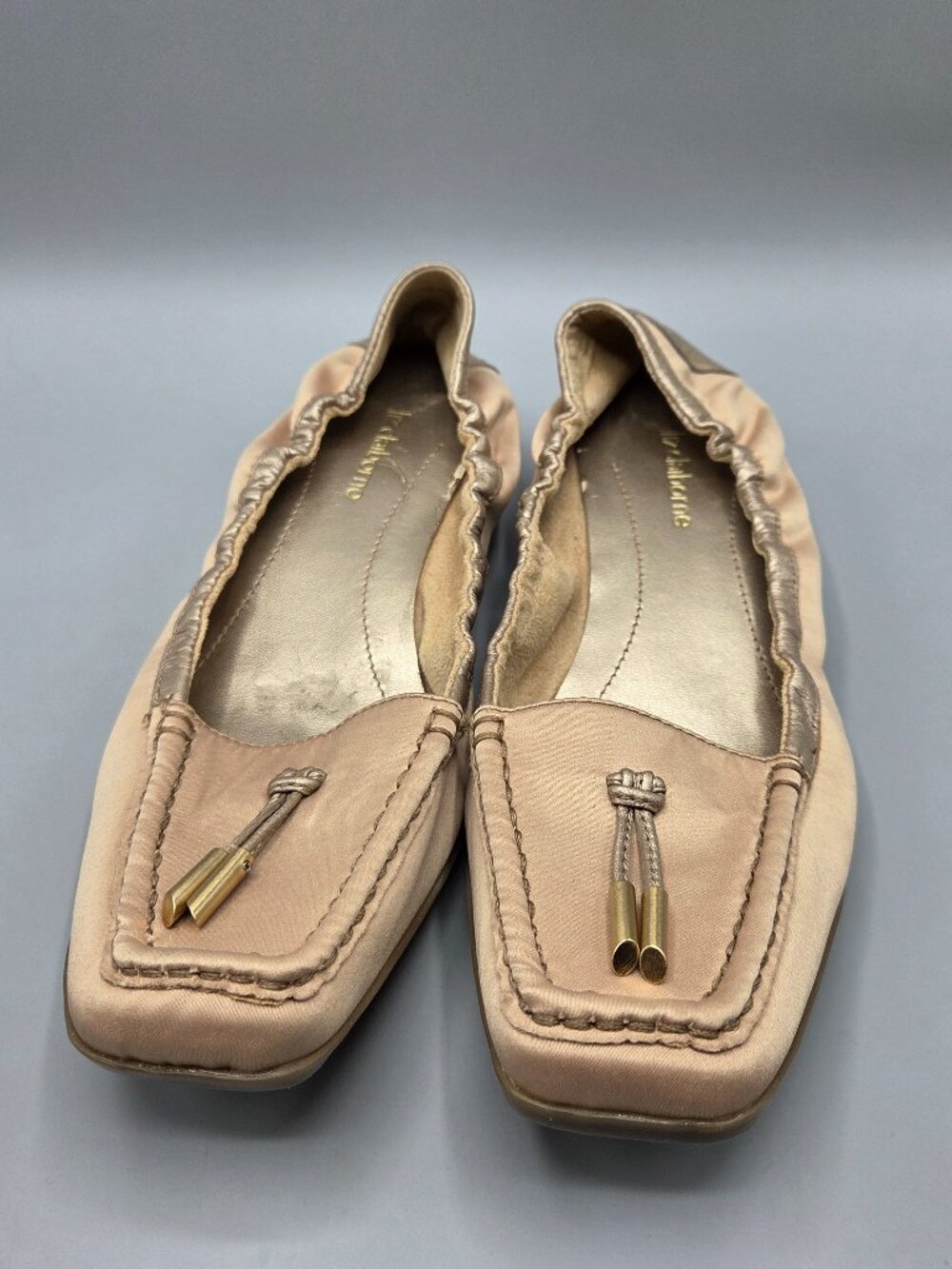 Liz Claiborne Flats Slip On Square Toe Casual Women's Shoes Size 9M Beige / Gold